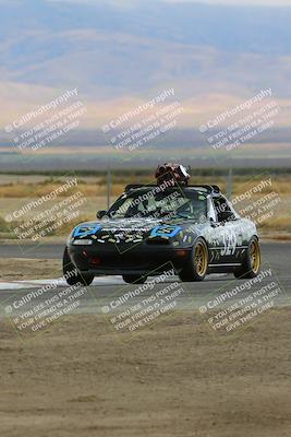 media/Sep-30-2023-24 Hours of Lemons (Sat) [[2c7df1e0b8]]/Track Photos/10am (Star Mazda)/